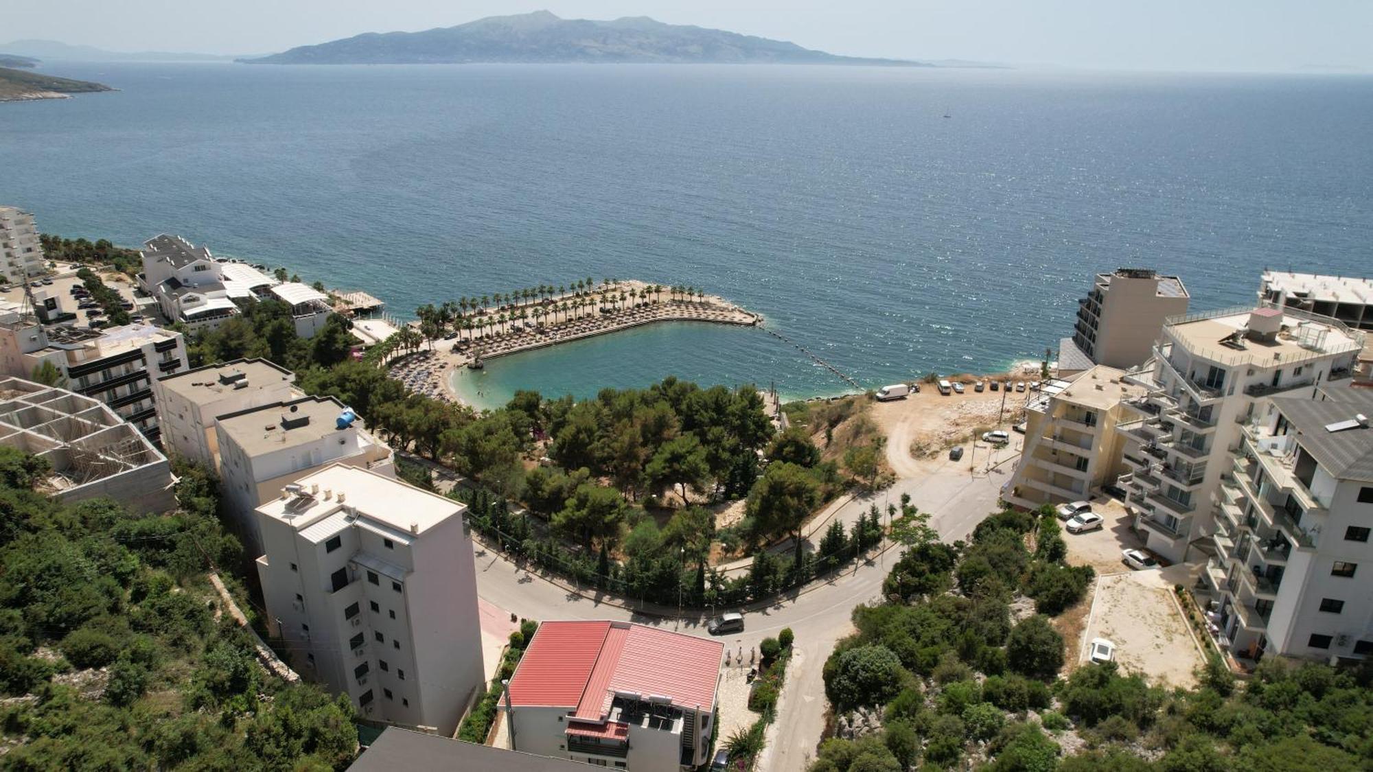 Sunkised Hotel Sarande Exterior photo
